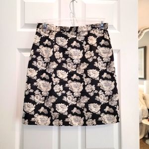 Adrienne Vittadini metallic Silver floral Y2K preppy Brocade pencil skirt sz10